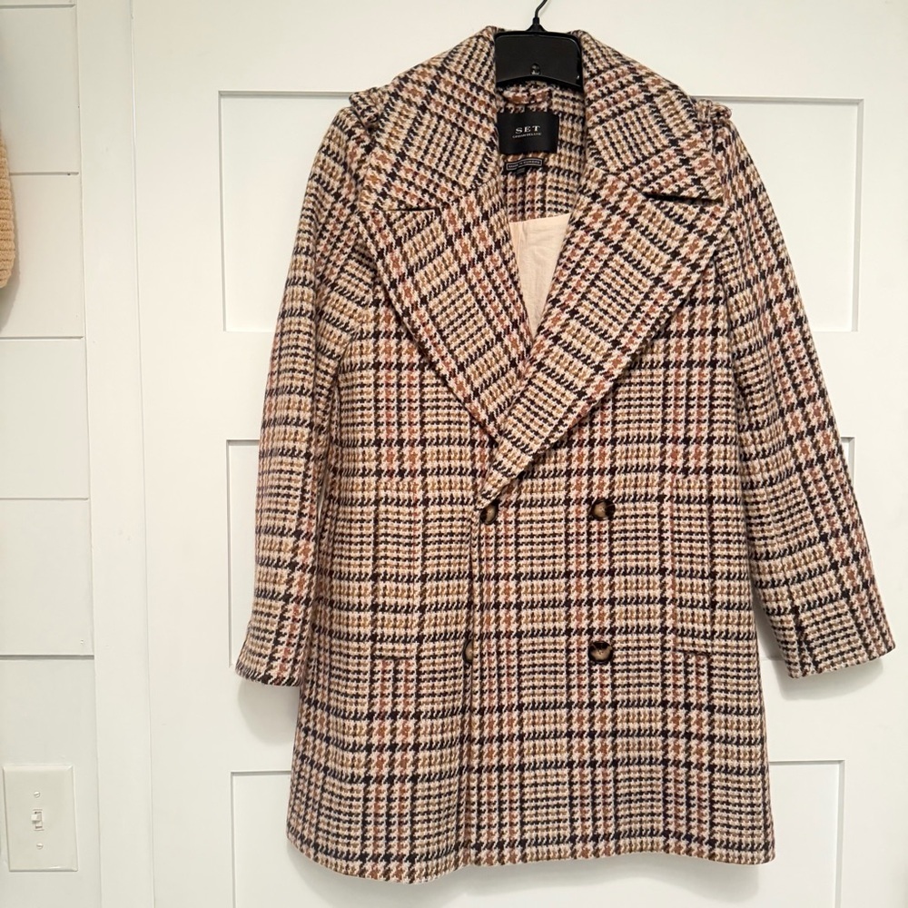 SET Urban Deluxe Brown and Tan Plaid Coat Size 0 nbnn